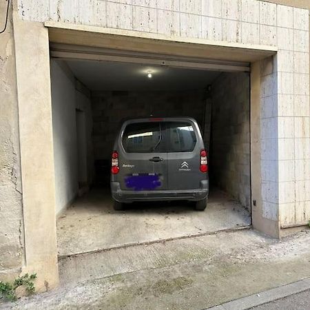 Appartement Centre Ville - Parking Prive - Wifi Nîmes Exterior photo